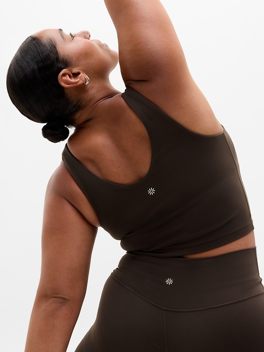 Image number 2 showing, Transcend V-Neck Crop Sports Bra D-DD