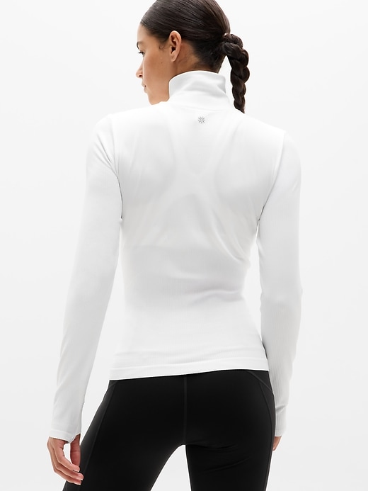 Image number 3 showing, Flurry Seamless Henley