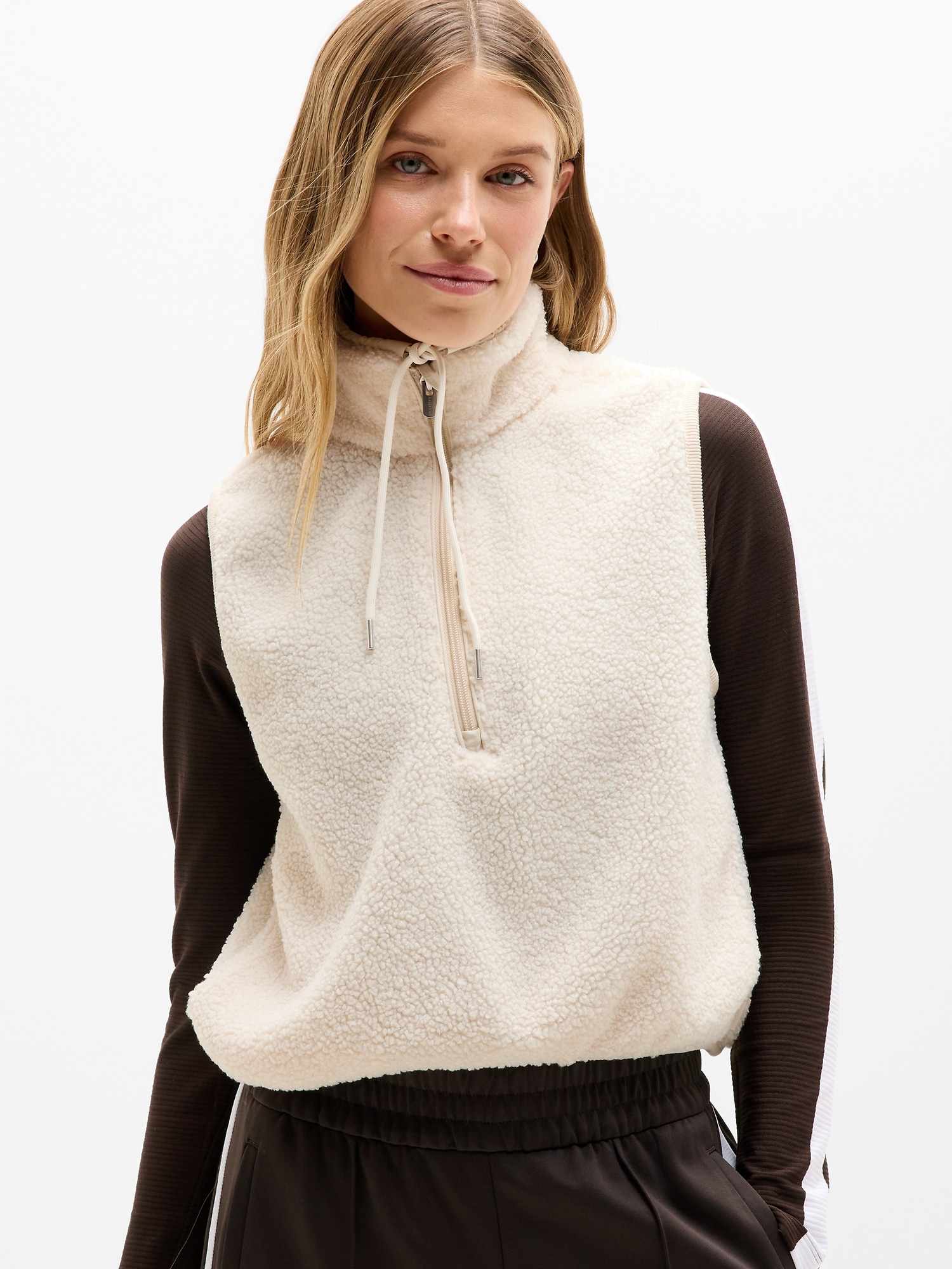 Athleta In The Clouds Vest In Neutral