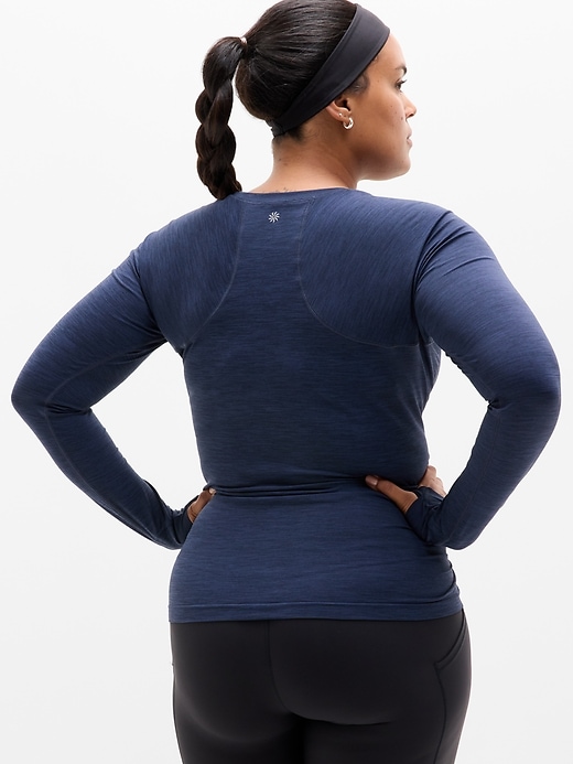 Image number 6 showing, Momentum Seamless Top