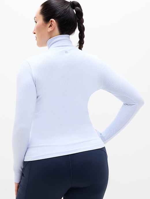 Image number 6 showing, Flurry Seamless Henley