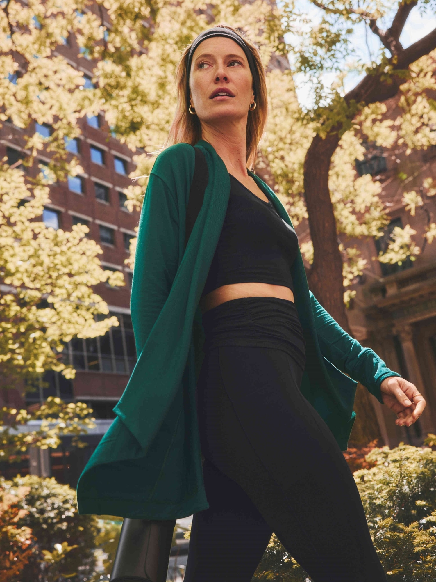Athleta Pranayama Restore Wrap In Green