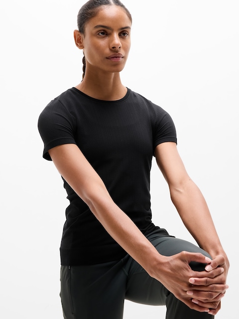 In Motion Seamless Tee - Black