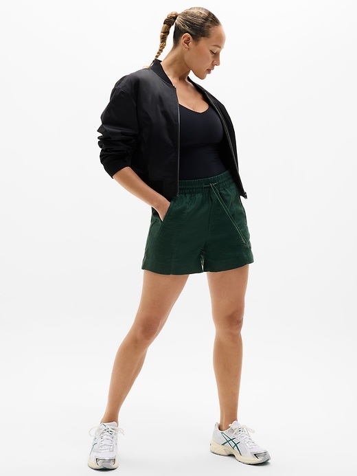 Image number 2 showing, Retreat Linen Mid Rise 4" Short