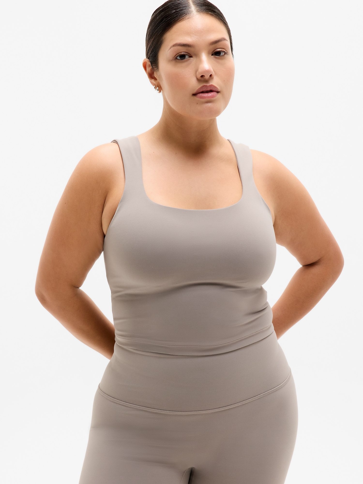 Transcend Square Neck Crop Sports Bra D-DD