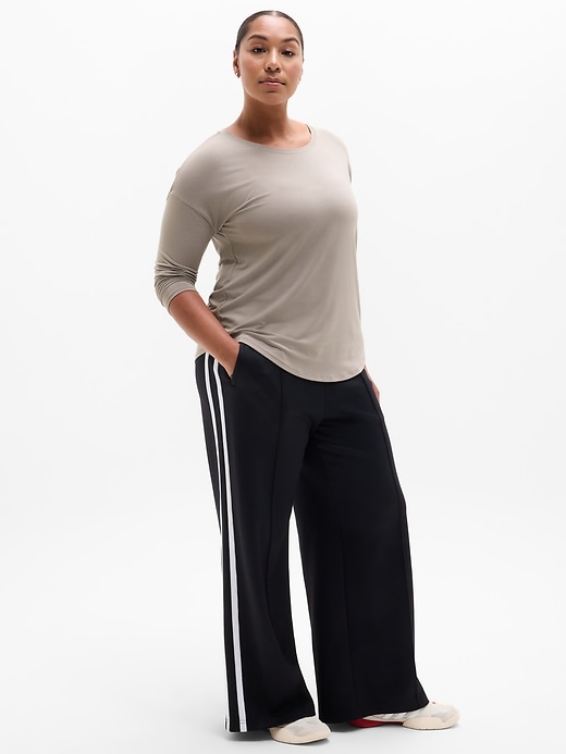 Image number 5 showing, Move With Ease Top