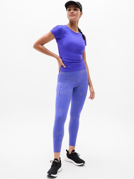 Image number 2 showing, Momentum Seamless Tee