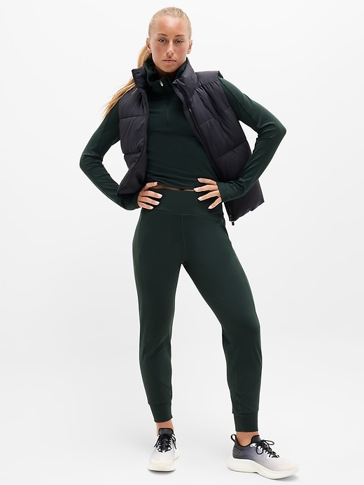 Image number 2 showing, Rainier Mid Rise Jogger