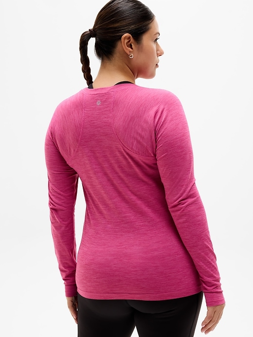 Image number 6 showing, Momentum Seamless Top