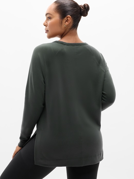 Image number 3 showing, Coaster Luxe Recover Sweatshirt