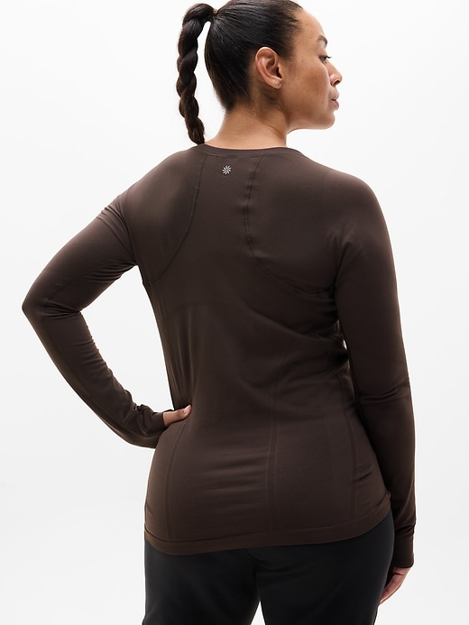 Image number 5 showing, Momentum Seamless Top