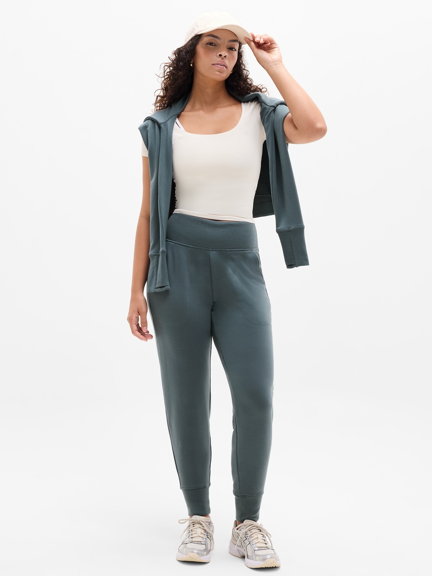Coaster Luxe High Rise Jogger