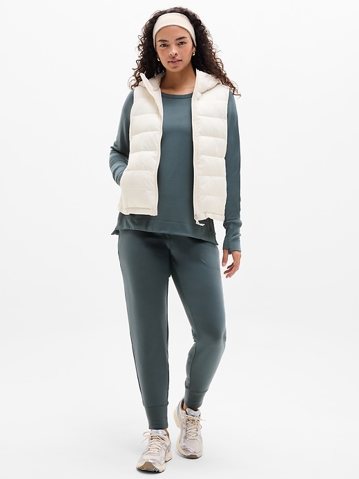 Image number 2 showing, Coaster Luxe Recover Sweatshirt