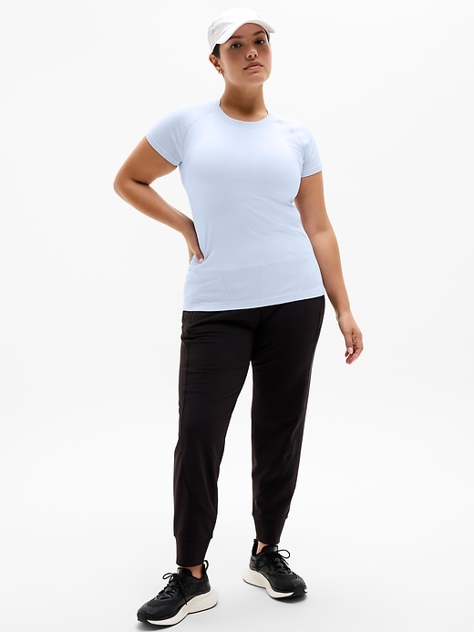 Image number 4 showing, Momentum Seamless Tee
