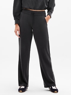Seasoft Mid Rise Straight Pant