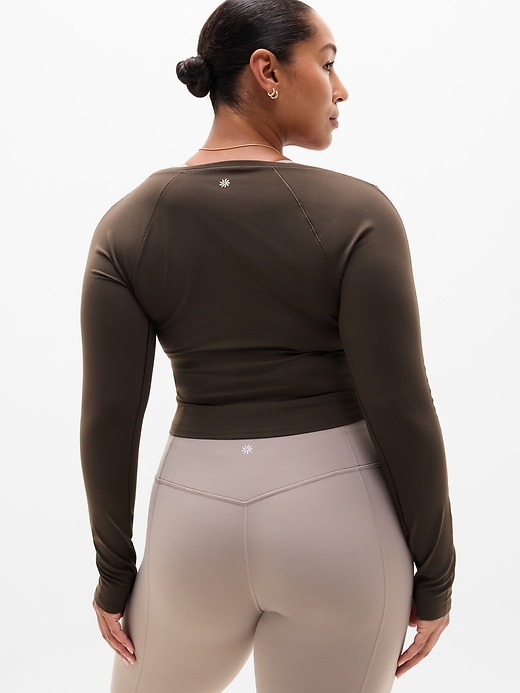 Image number 3 showing, Transcend Top