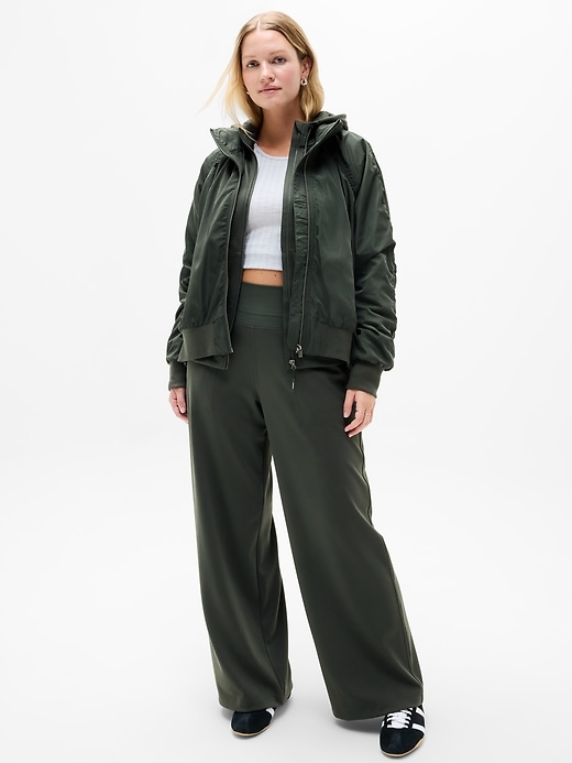 Image number 4 showing, Jetset Bomber