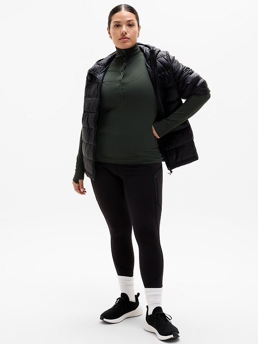 Image number 2 showing, Flurry Seamless Henley