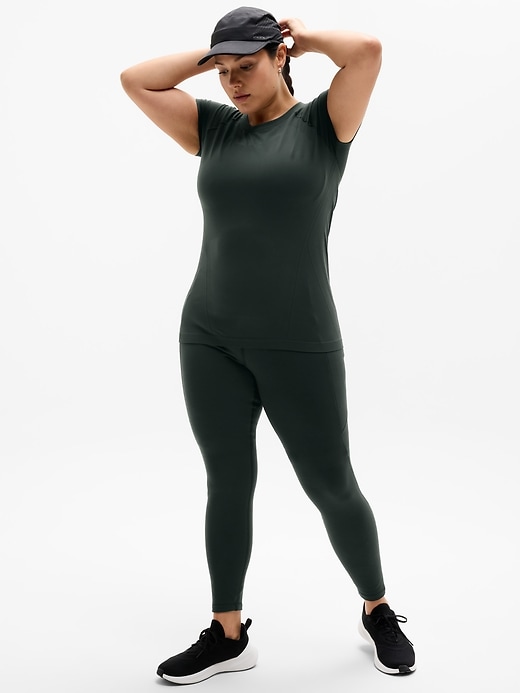 Image number 5 showing, Momentum Seamless Tee