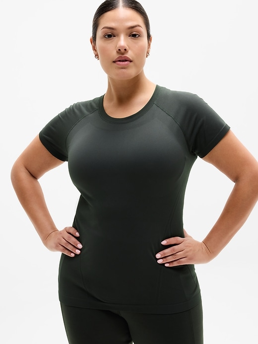 Image number 3 showing, Momentum Seamless Tee