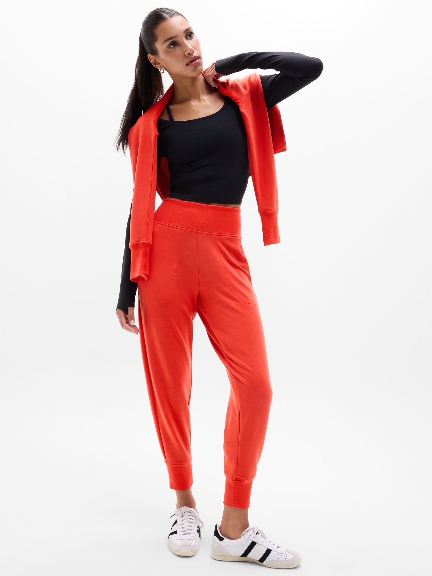 Coaster Luxe High Rise Jogger