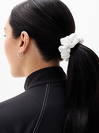 Image number 1 showing, On The Go Scrunchie 3 Pack