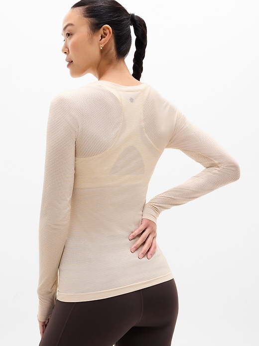 Image number 3 showing, Momentum Seamless Top