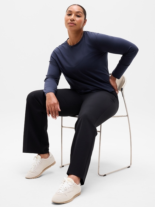 Image number 5 showing, Essential Top