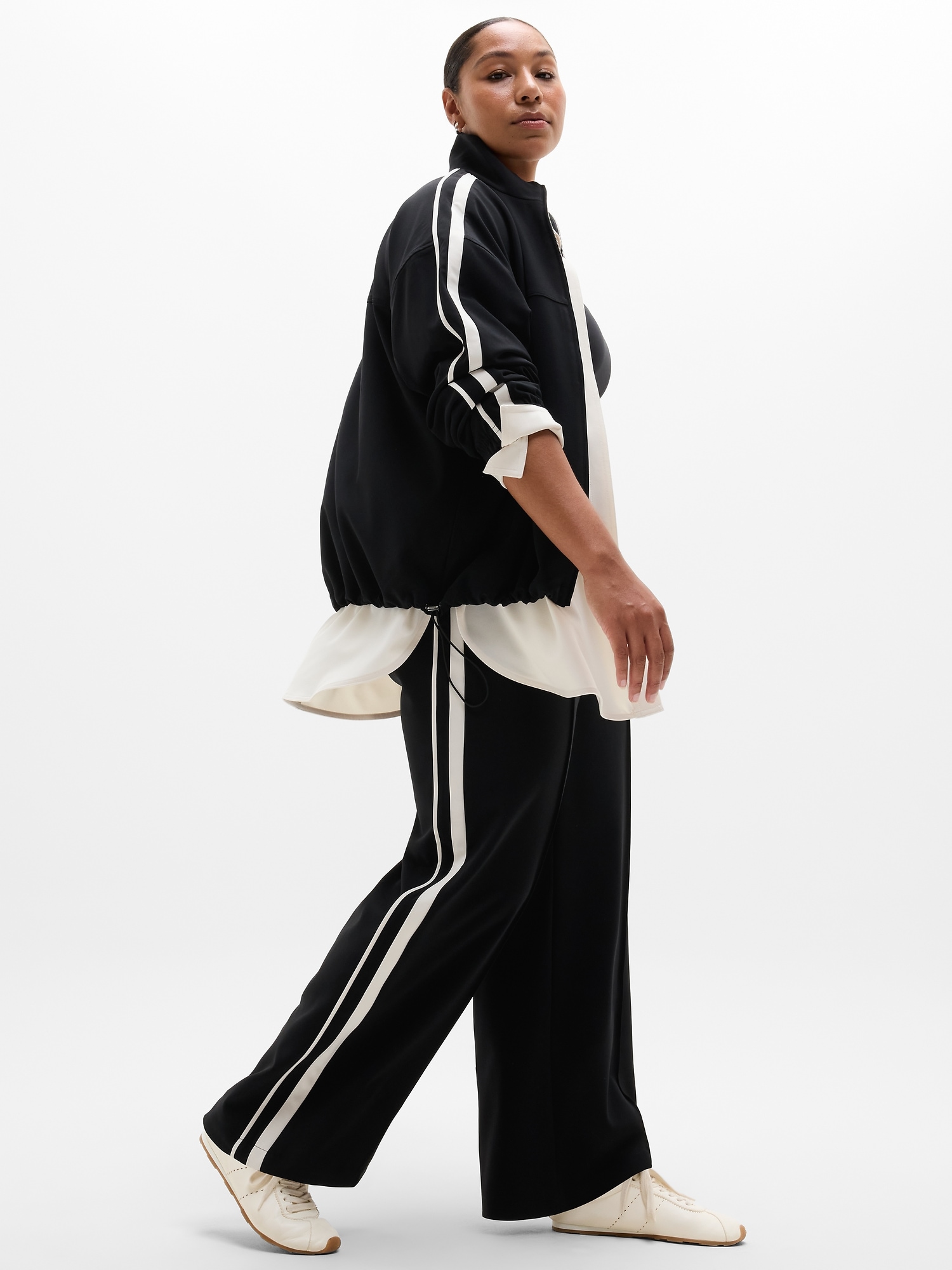MVP Mid Rise Side Stripe Pant