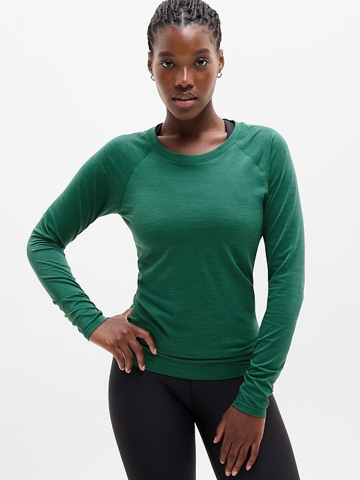 Image number 1 showing, Momentum Seamless Top