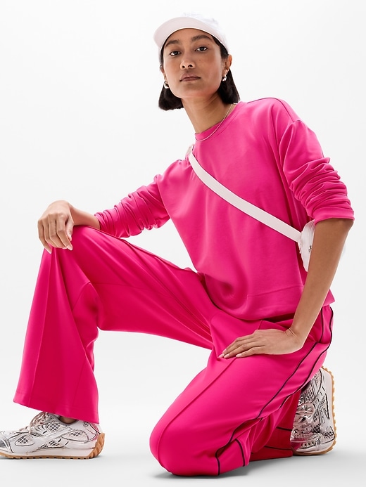 Image number 2 showing, Seasoft Crewneck Sweatshirt