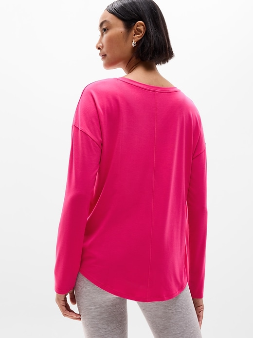 Image number 3 showing, Move With Ease Top