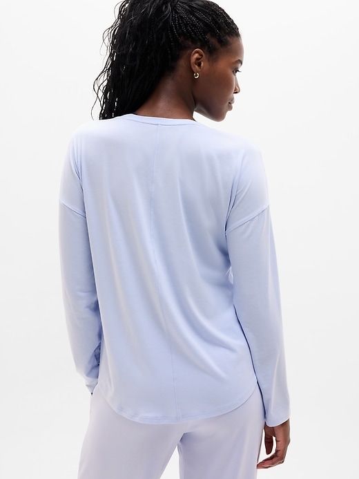 Image number 6 showing, Move With Ease Top