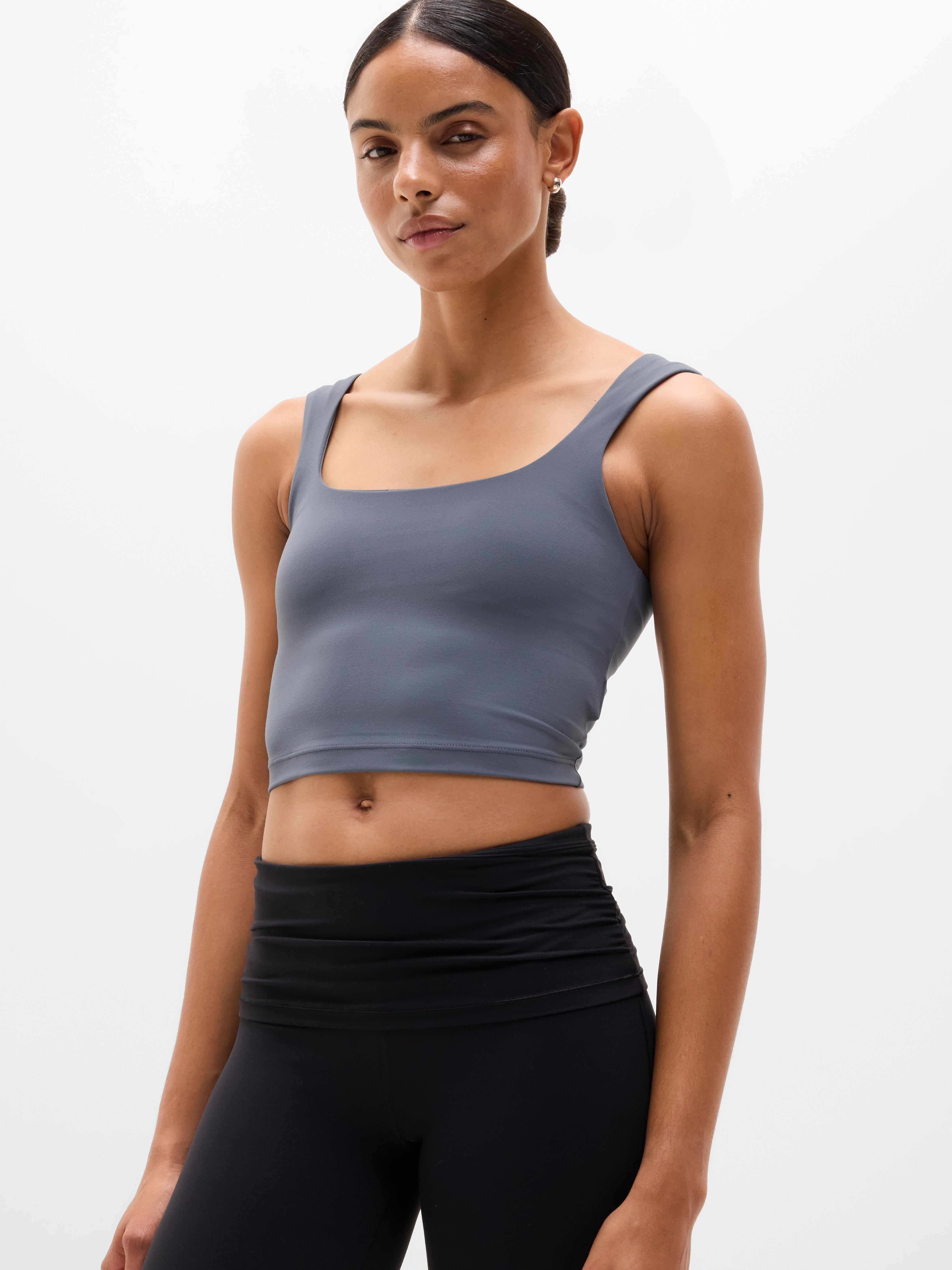 Transcend Square Neck Crop Sports Bra D-DD