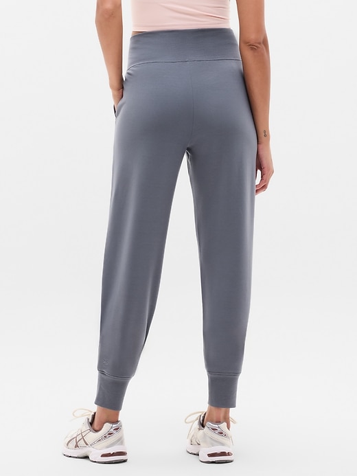 Image number 3 showing, Coaster Luxe High Rise Jogger