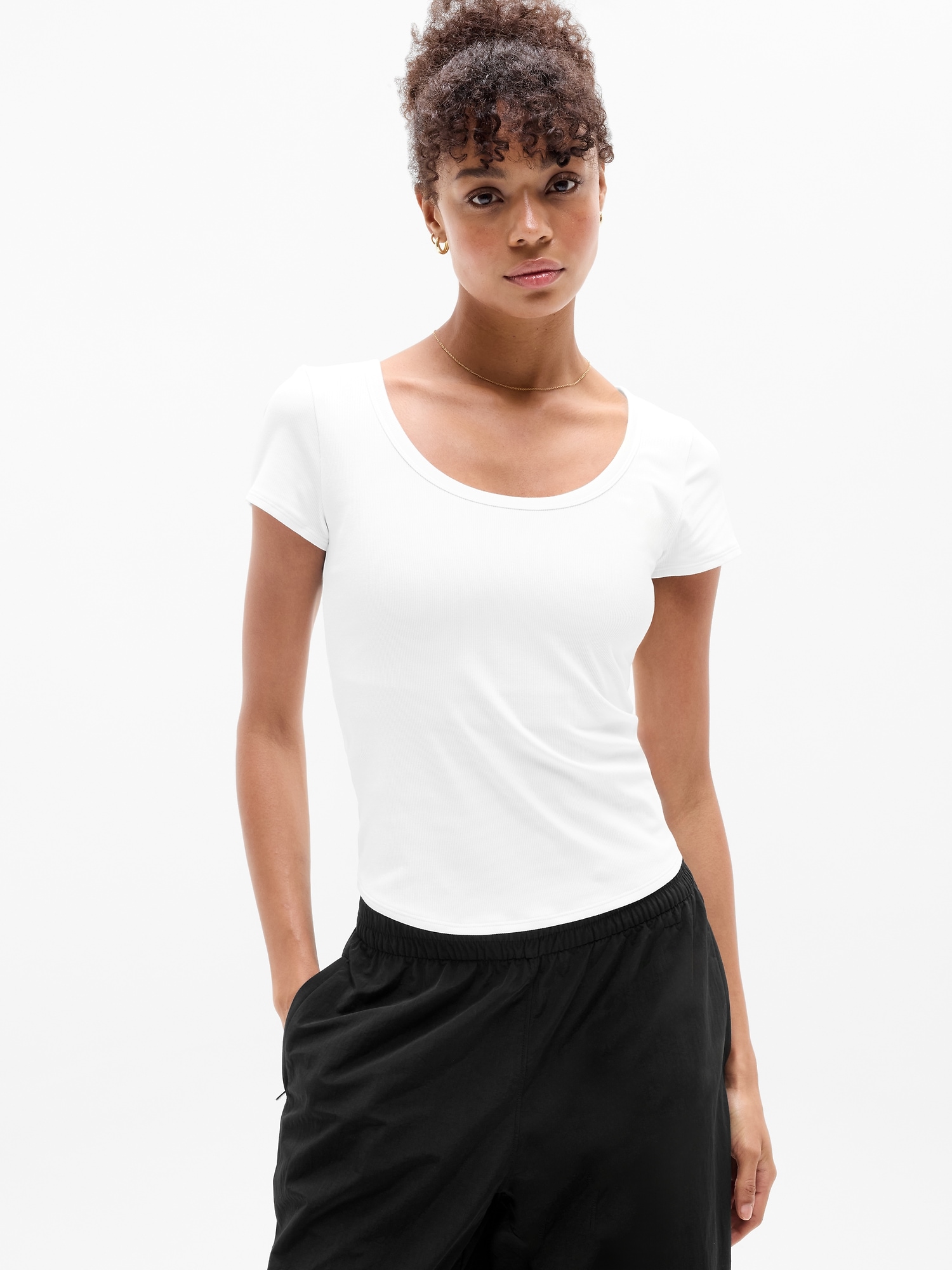 Signature Rib Scoop Tee - White