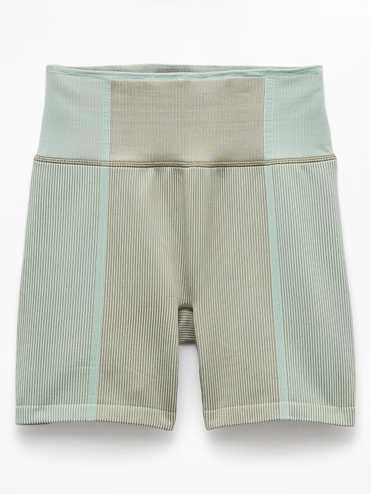 Image number 7 showing, Recharge Seamless 5" Short