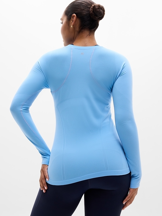 Image number 5 showing, Momentum Seamless Top