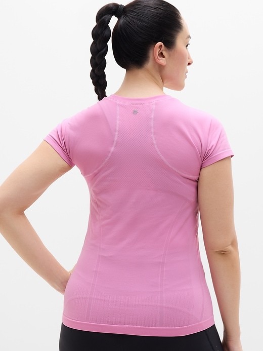 Image number 6 showing, Momentum Seamless Tee