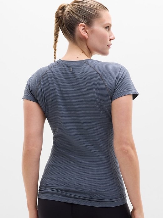 Image number 6 showing, Momentum Flex Tee