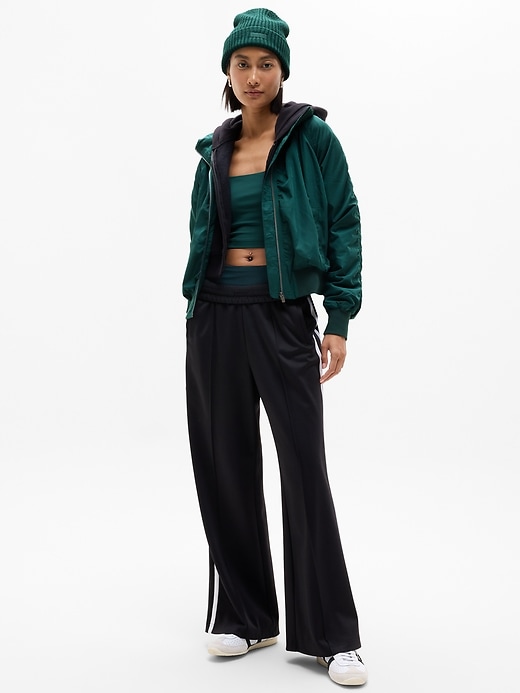 Image number 2 showing, Jetset Bomber