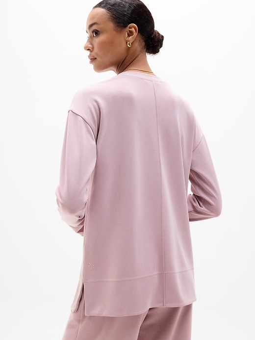 Image number 3 showing, Seasoft V Neck Sweatshirt