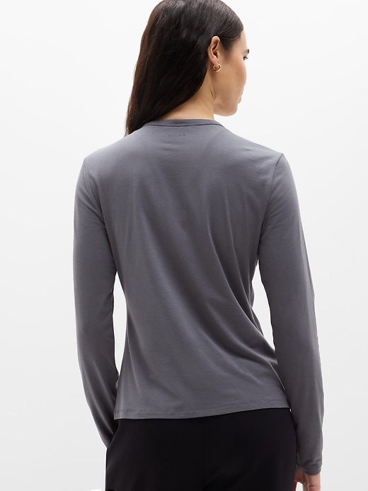 Image number 3 showing, Foundation Slim Top