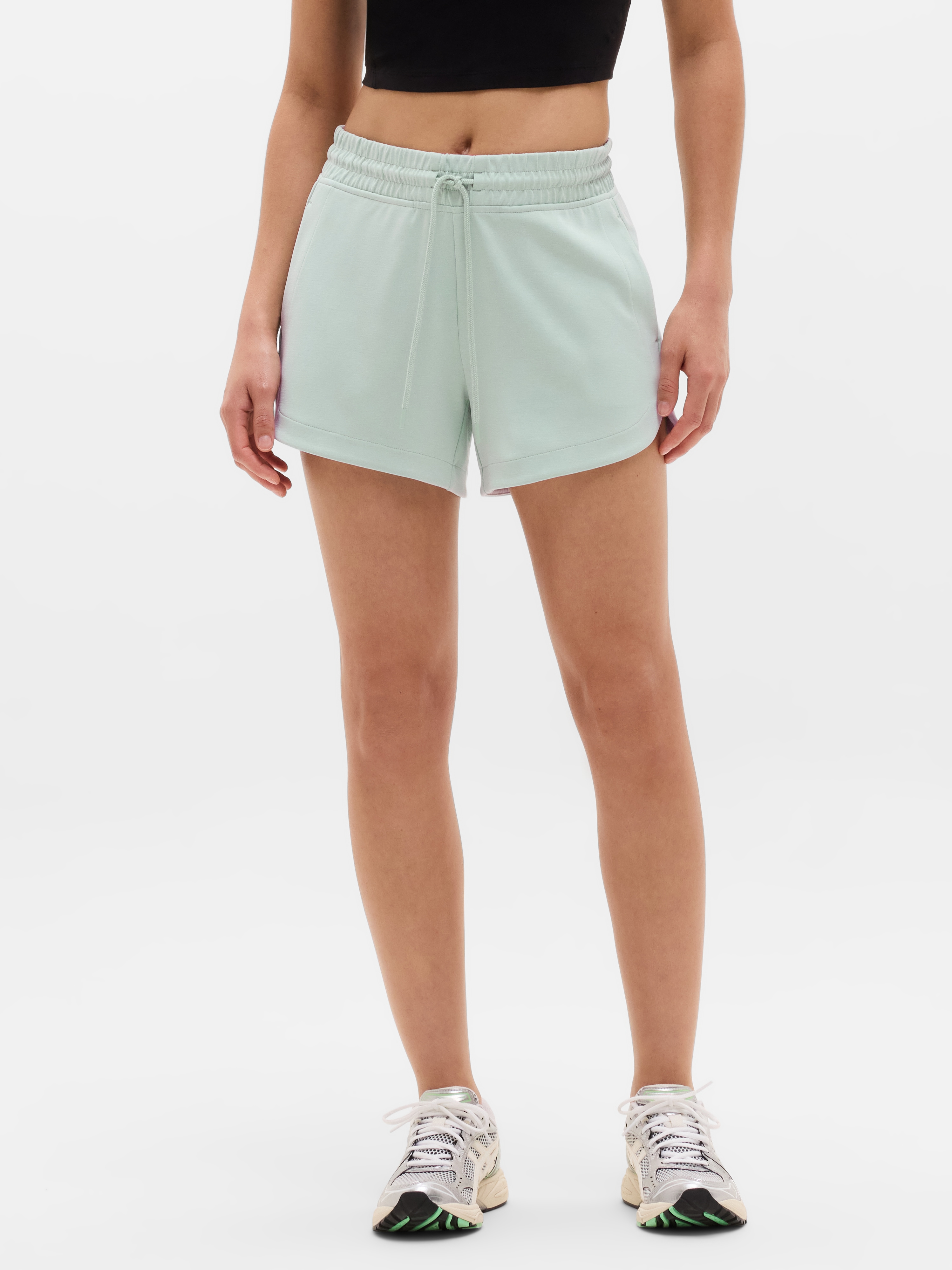 Seasoft Mid Rise 4" Short