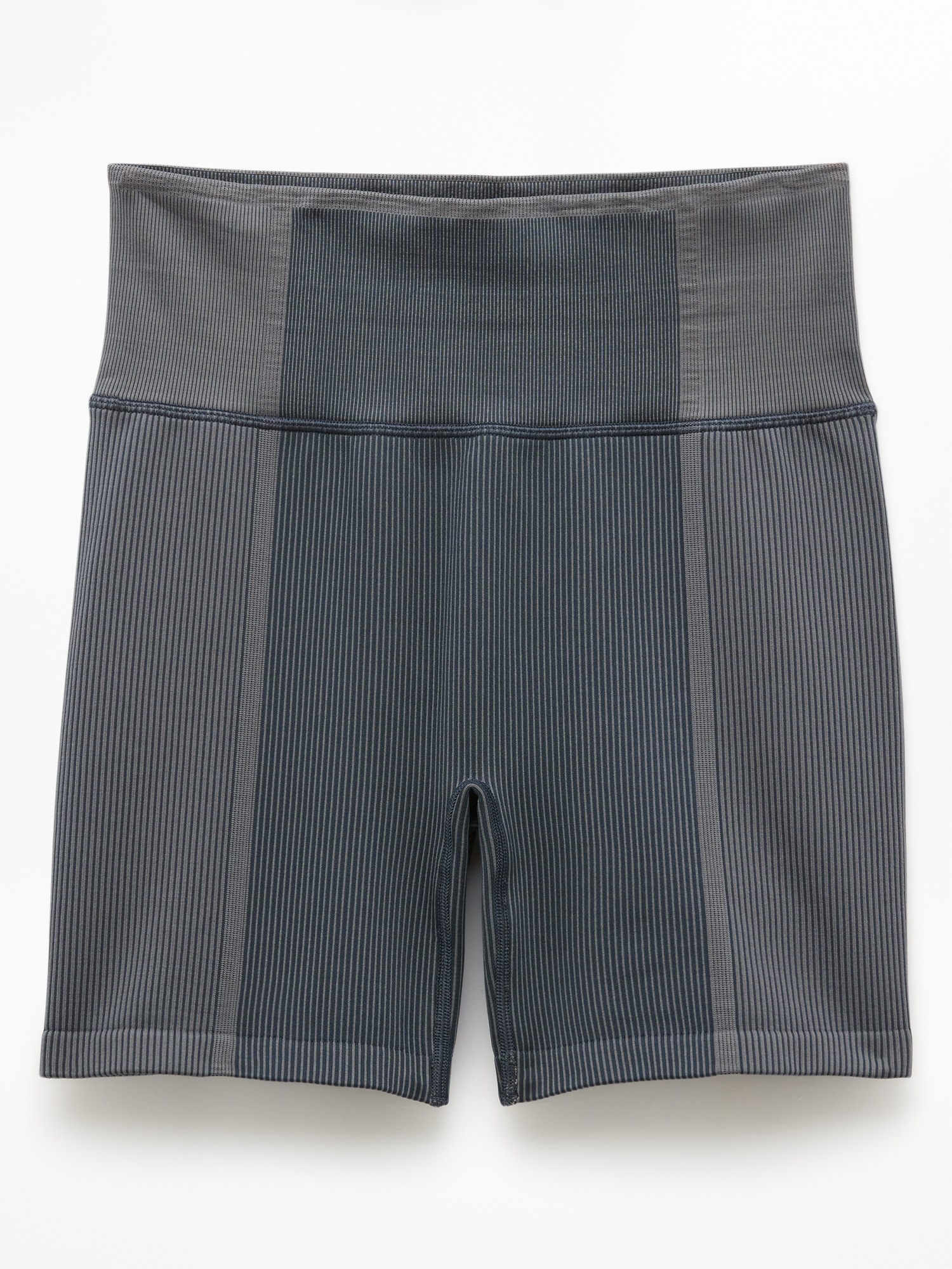 Recharge Seamless 5" Short