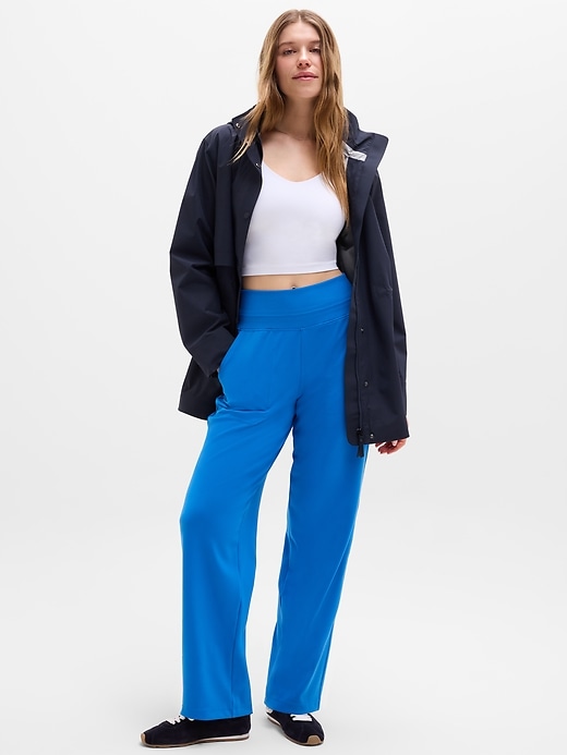 Image number 3 showing, RainOut Solara Short Trench