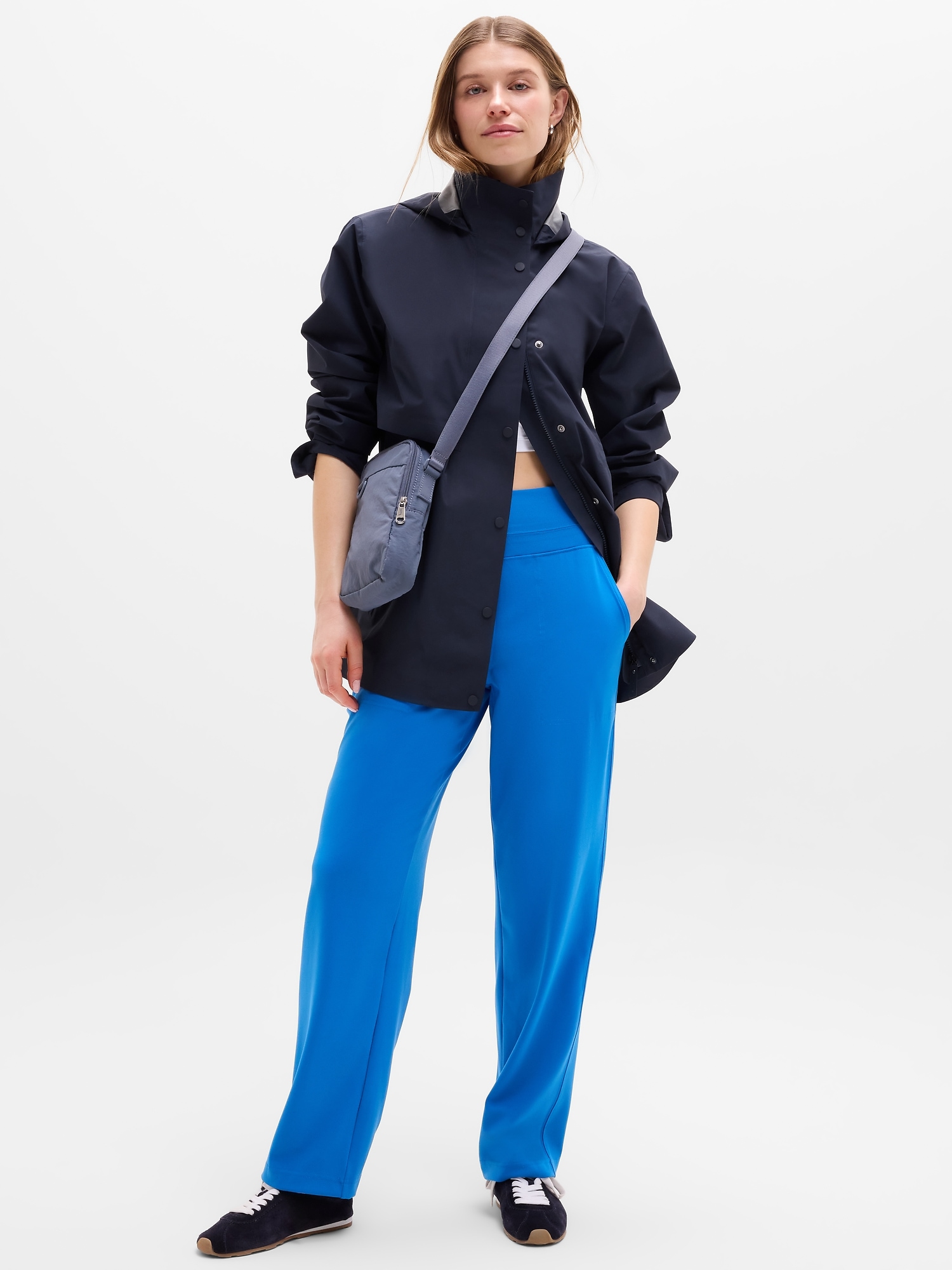 RainOut Solara Short Trench