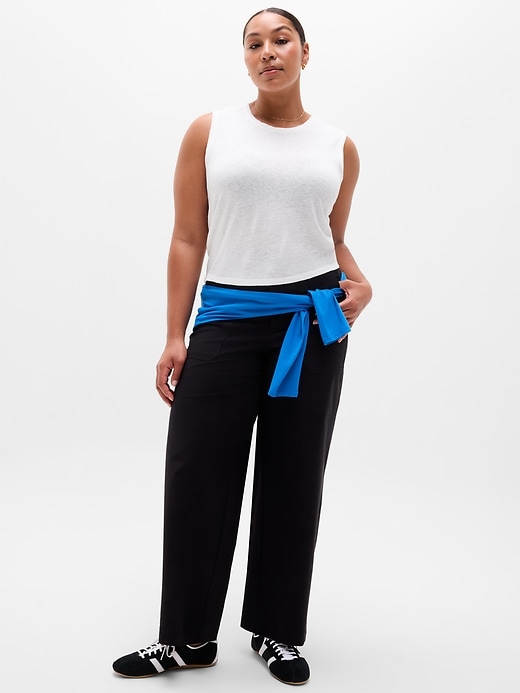 Image number 5 showing, Getaway Linen Blend Muscle Tank