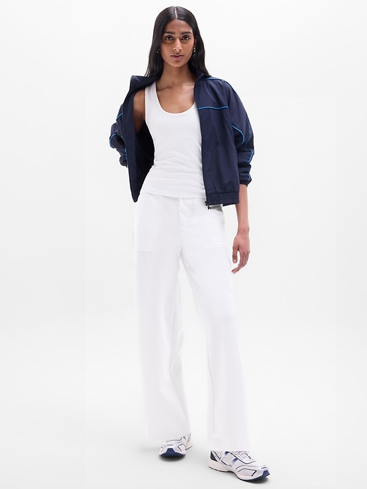 Image number 2 showing, Signature Rib Scoop Tank