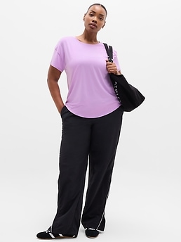 Move With Ease Tee - Pink - image 4